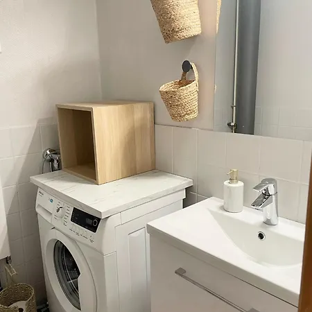 Vanhan Karhun Huoneistot *